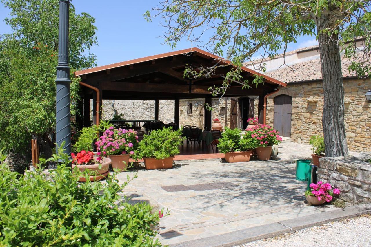 Agriturismo Sant'Agata Piana Degli Albanesi Extérieur photo