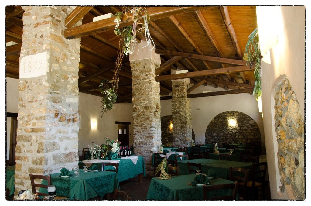 Agriturismo Sant'Agata Piana Degli Albanesi Extérieur photo