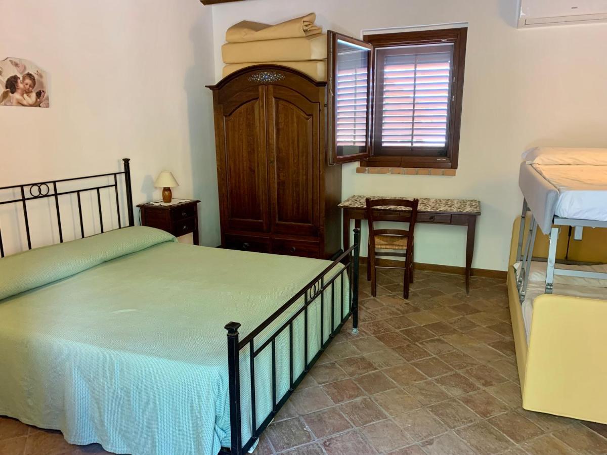 Agriturismo Sant'Agata Piana Degli Albanesi Extérieur photo