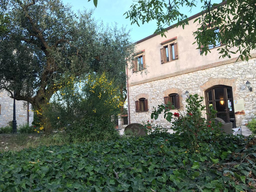 Agriturismo Sant'Agata Piana Degli Albanesi Extérieur photo