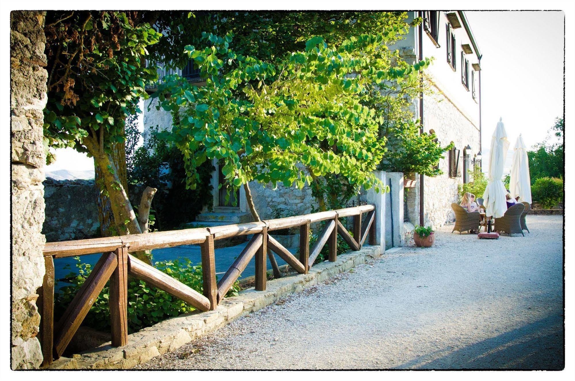 Agriturismo Sant'Agata Piana Degli Albanesi Extérieur photo