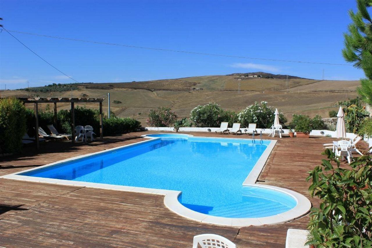 Agriturismo Sant'Agata Piana Degli Albanesi Extérieur photo